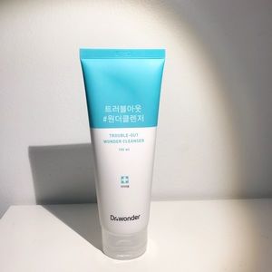 K-Beauty: Dr. Wonder Trouble-Out Wonder Cleanser